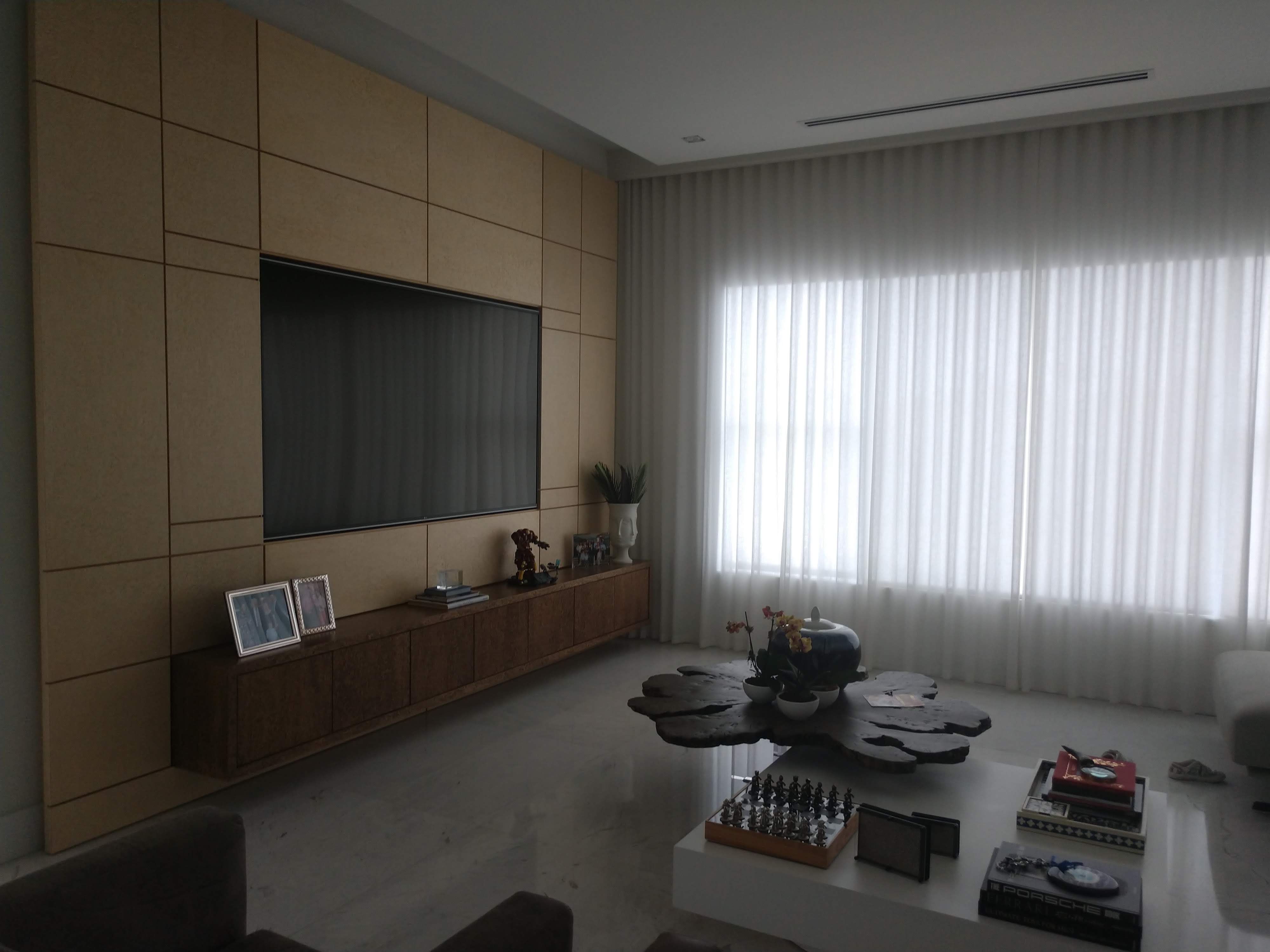 This is an alternative image description. It will generate auto caption.